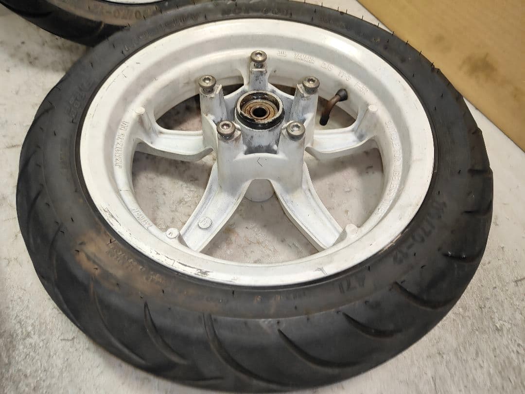 4型5型 シグナスX 純正 白ホイール タイヤおまけ