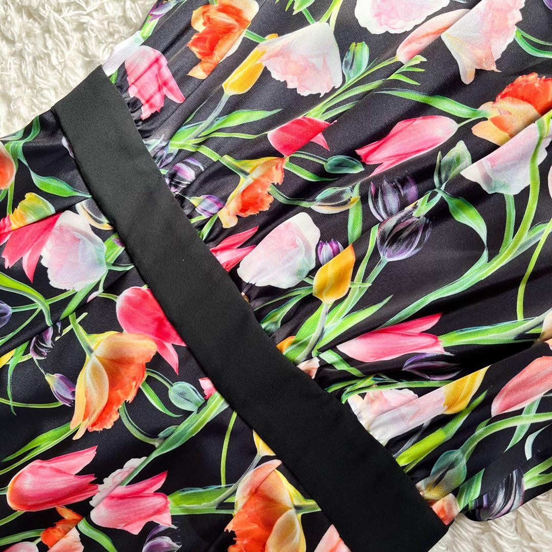 2025年 ビアッジョブルー チューリッププリントワンピース