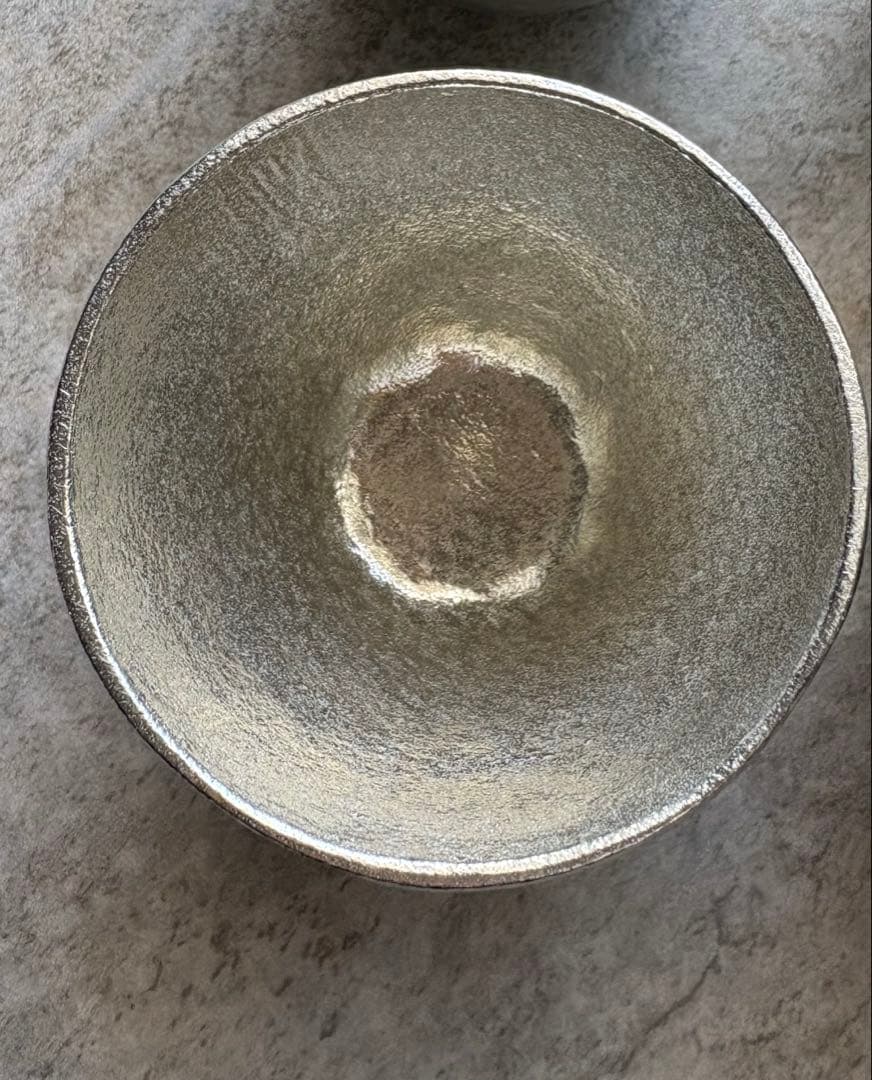 能作 錫（すず）製 お猪口 ぐい飲み シルバー 2個と金箔2個　本体のみ