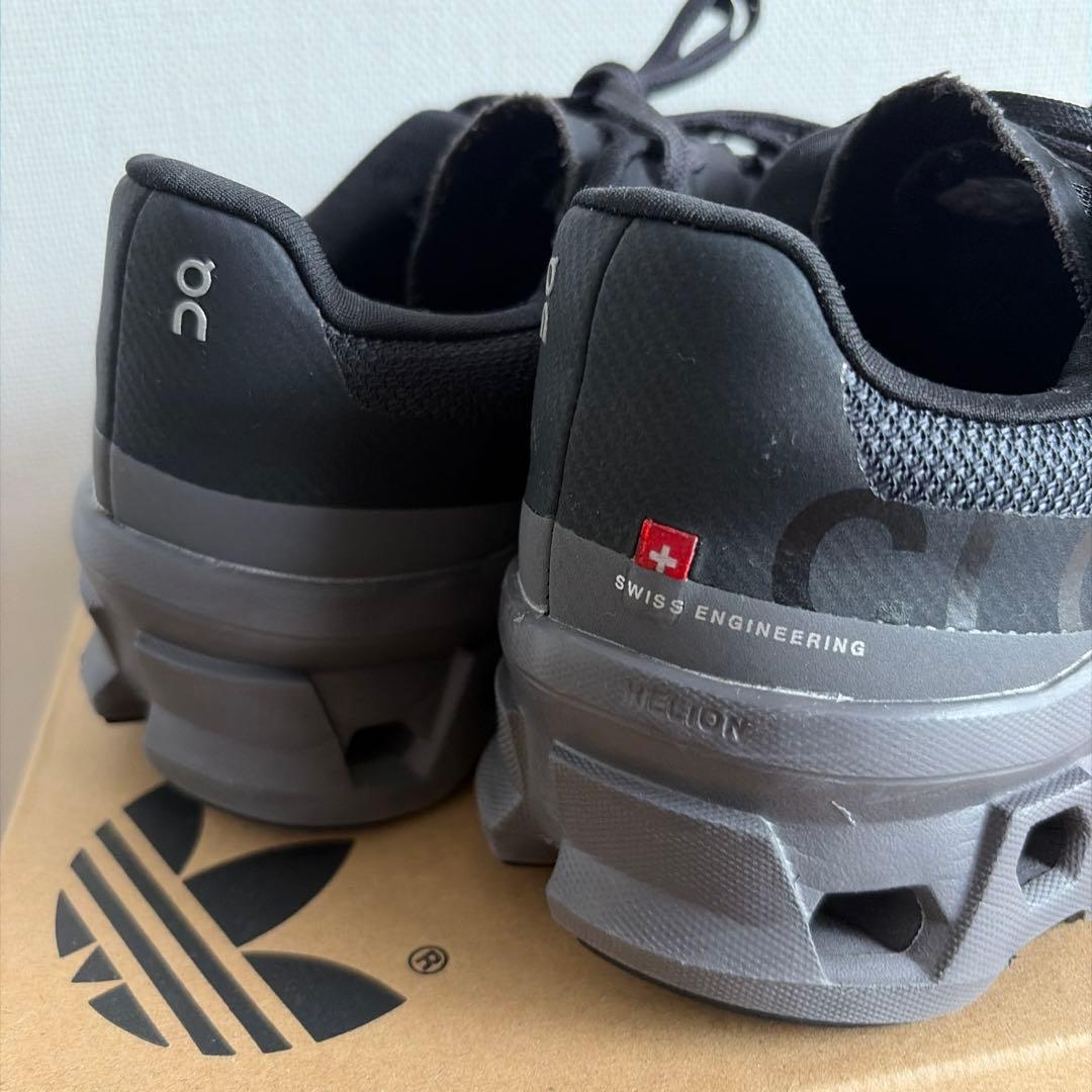 靴 On CloudMonster 24.5cm
