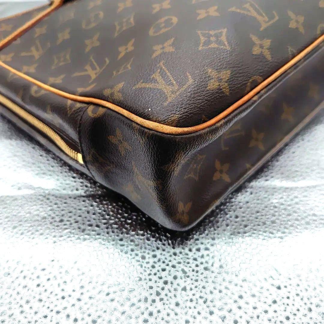 Louis Vuitton ビジネスバッグ ブラウン