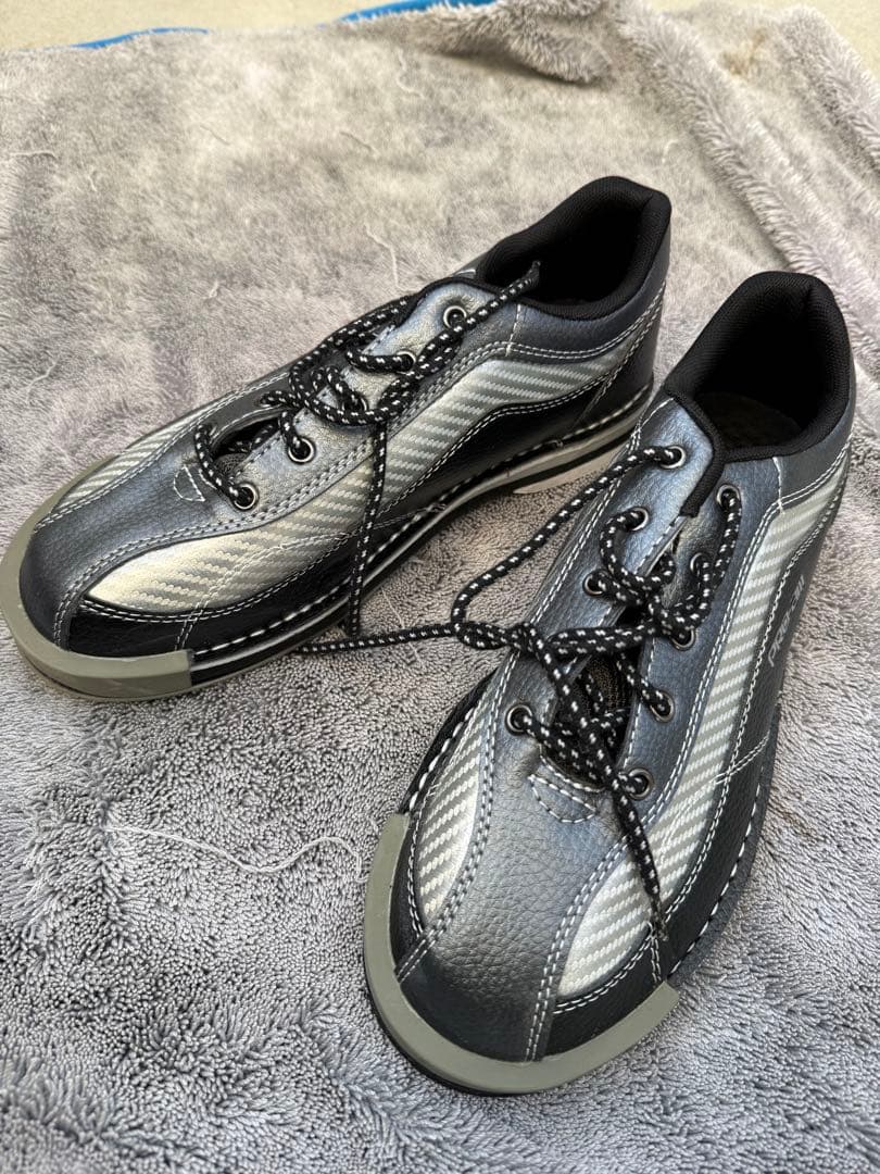 【送料込に変更】ABS Generation MRGボウリングボール、シューズ