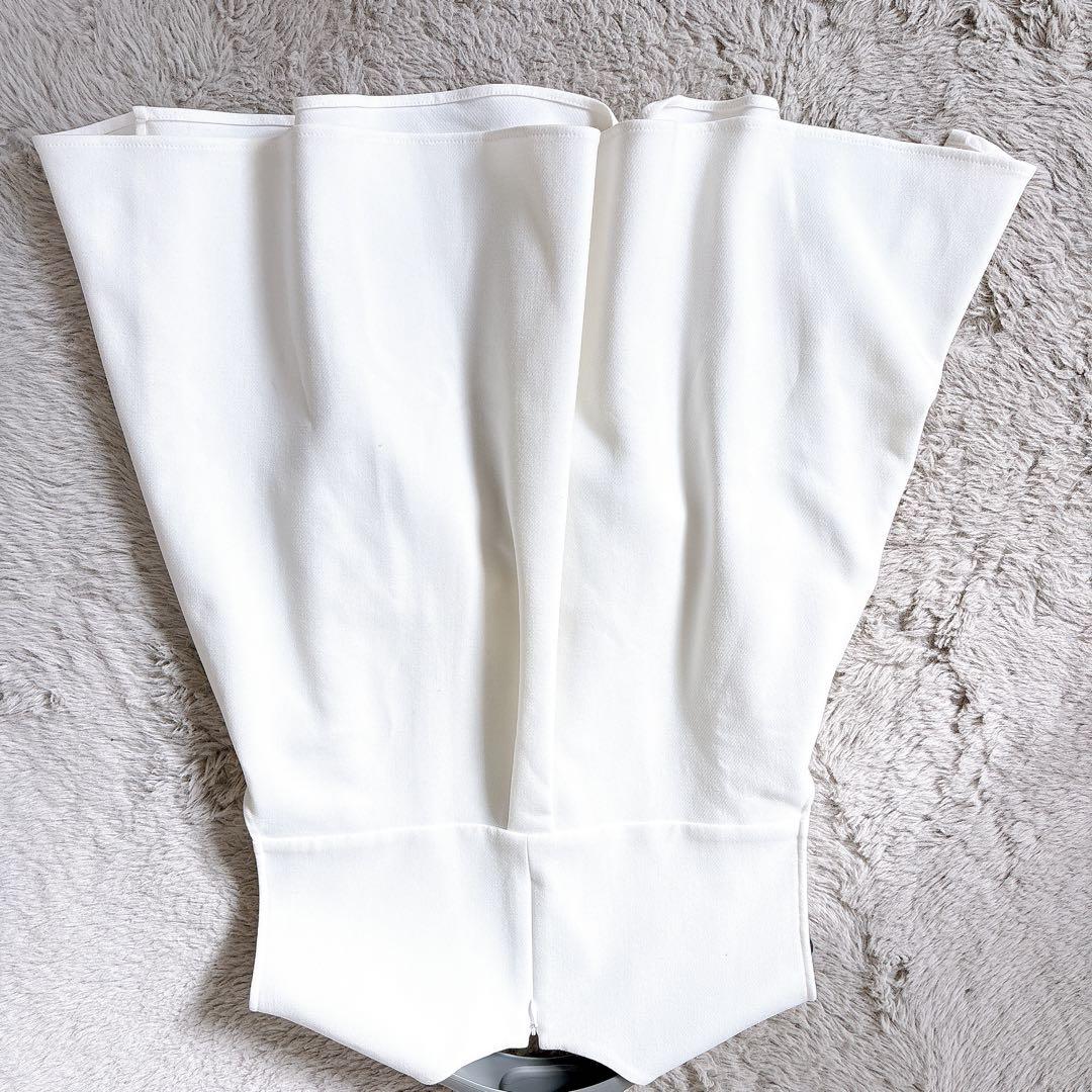 美品✨23ss YOKO CHAN フリルトリムパールトップス　ノースリーブ