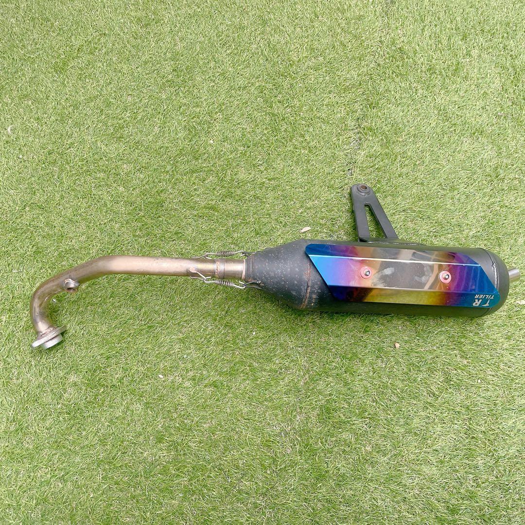 TILIER 隔壁マフラー シグナス4型5型用