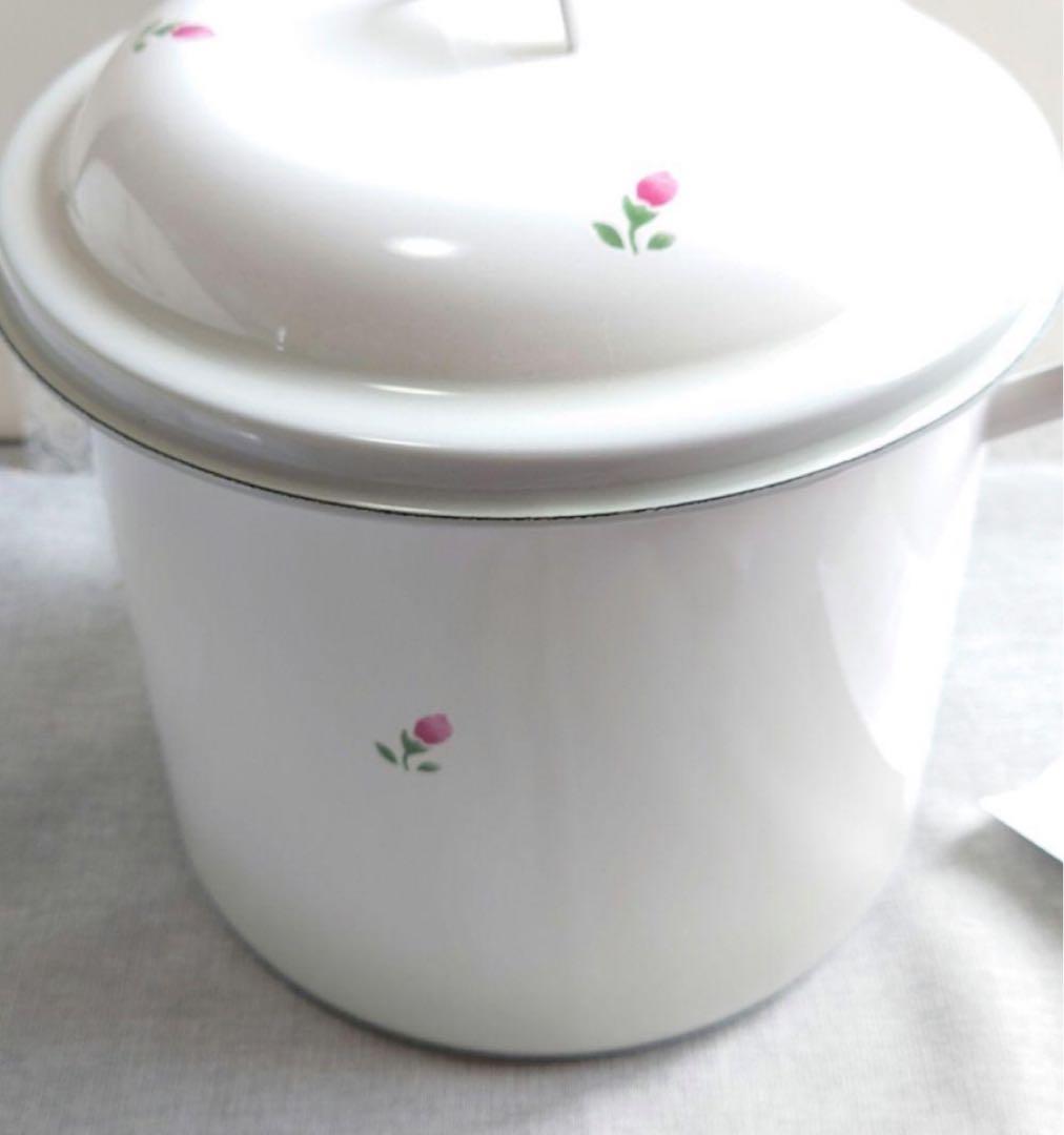 新品希少　マニー　マニーローズ　ホワイト　ホーローライス缶　食品保存容器 蓋付き