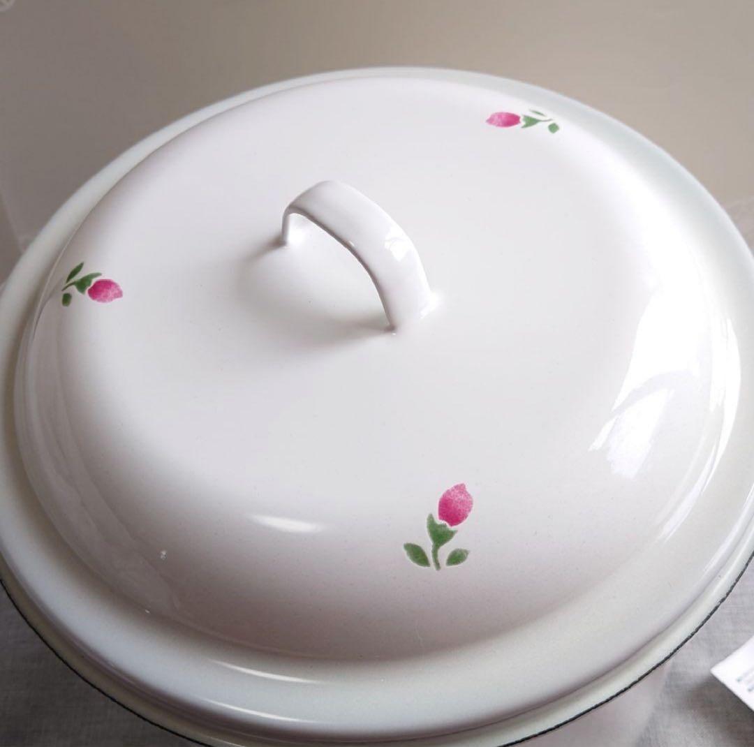 新品希少　マニー　マニーローズ　ホワイト　ホーローライス缶　食品保存容器 蓋付き