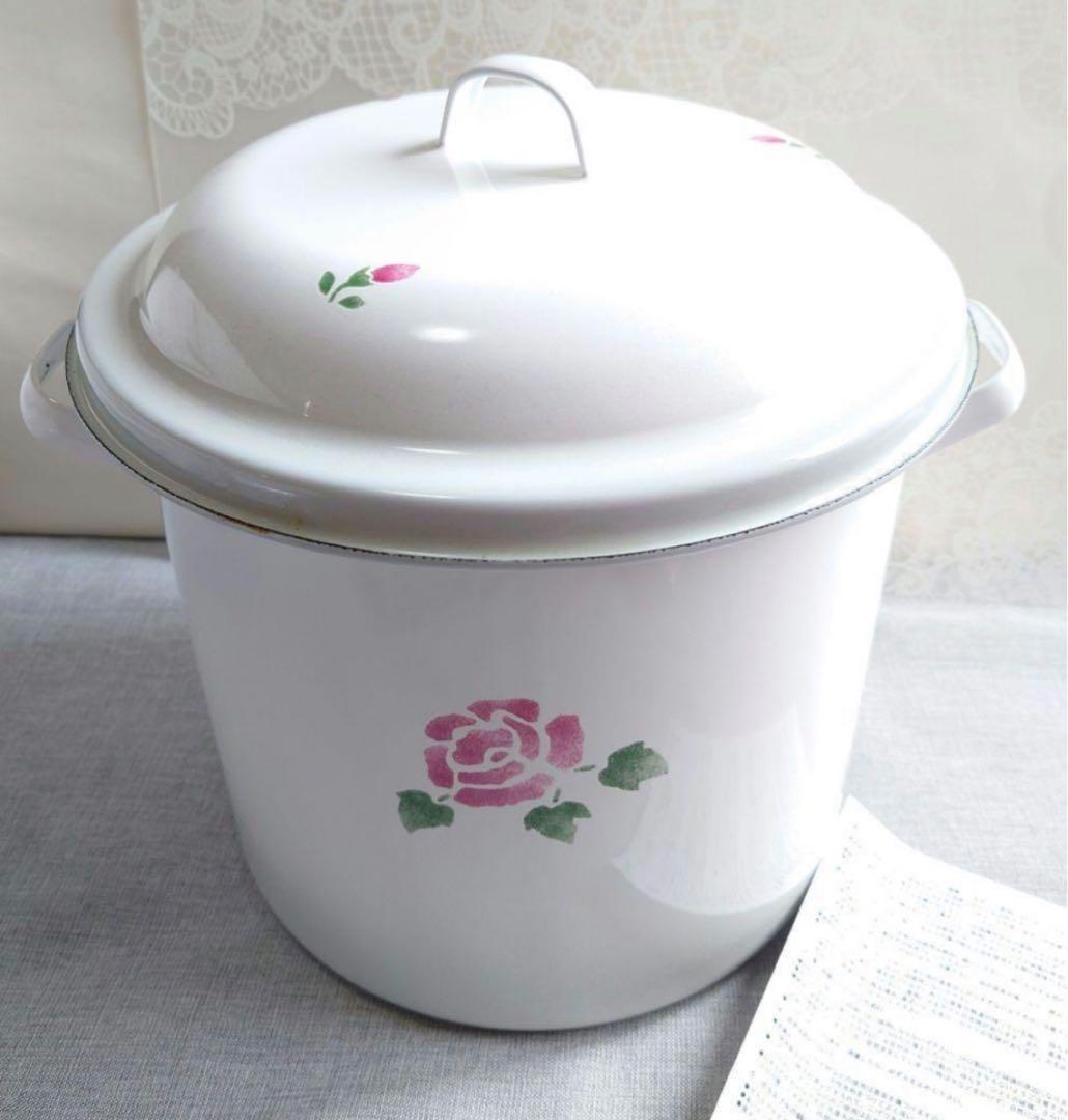 新品希少　マニー　マニーローズ　ホワイト　ホーローライス缶　食品保存容器 蓋付き