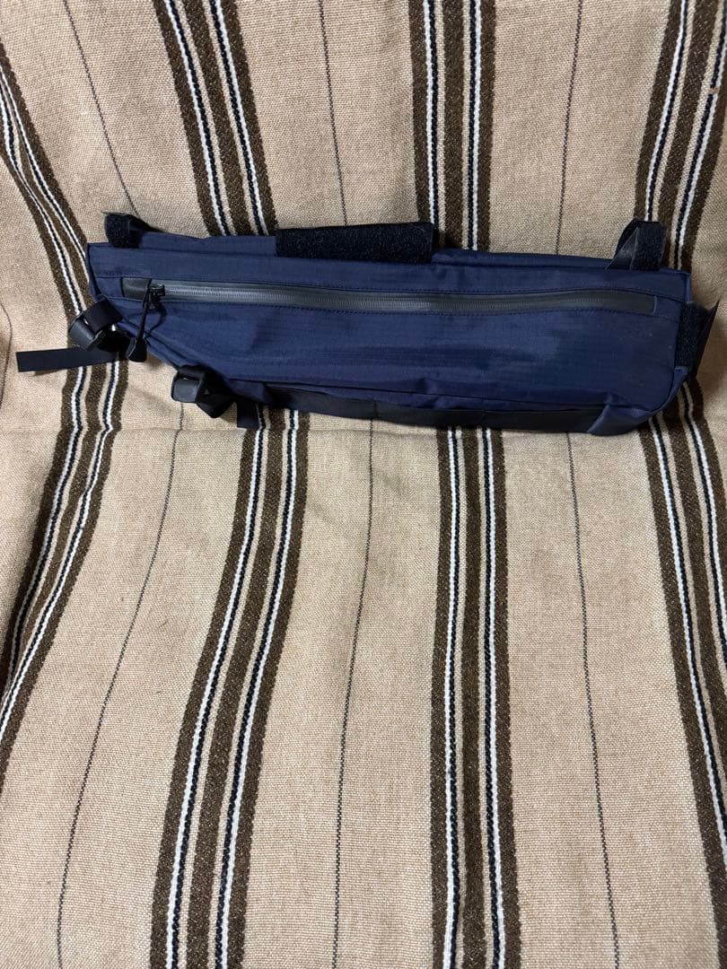 FAIRWEATHER フレームバッグ ネイビー ブルーラグ Surly