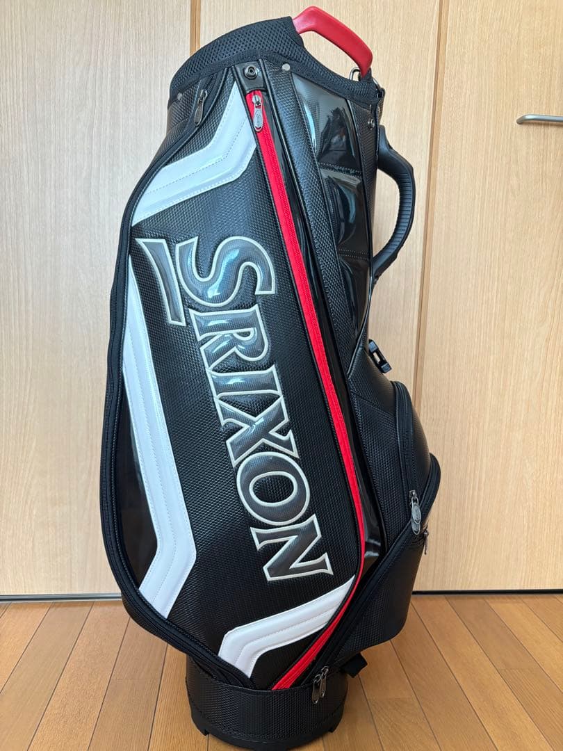 ★新品★ゴルフバッグ キャディバッグ　SRIXON