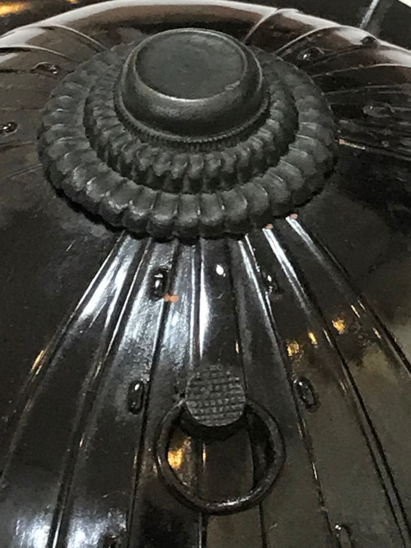 陣笠　丸に違い鷹の羽紋