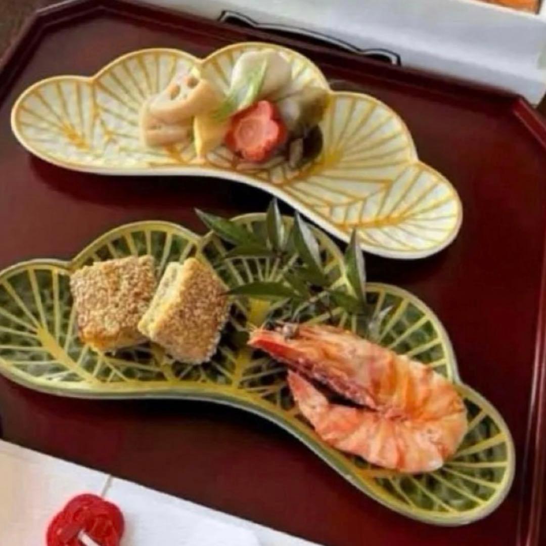 【新品】【大人気】有田焼幸楽窯 錦茶緑金松葉形前菜皿3枚セット　縁起物