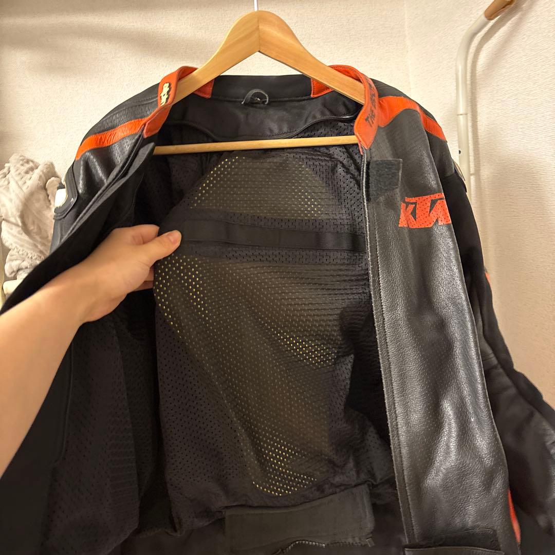 最終値下げ　KTM Racing 　 ジャケット　本革 　Mサイズ レプリカ
