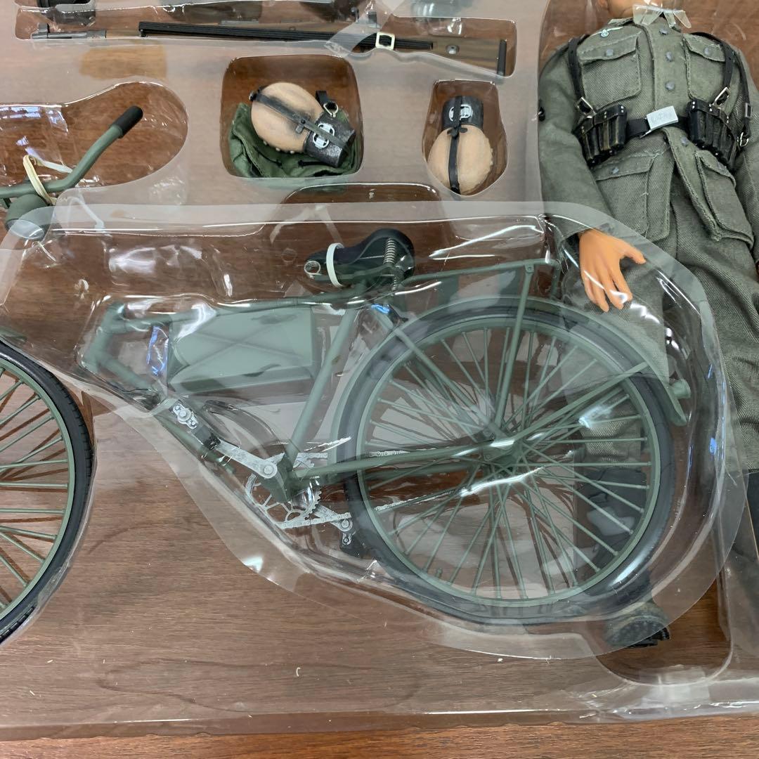 ❶　DRAGON 1/6 ドイツ国防軍 Deiter　ミリタリーフィギュア