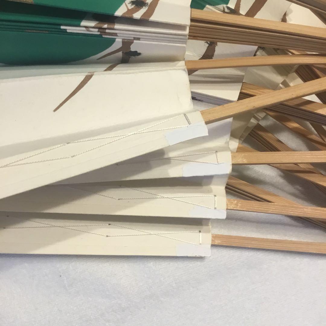 日本舞踊　舞扇　群舞　組踊り　白地に松　4本　京扇堂