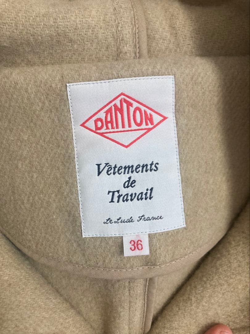 値下げ！！ベージュ ジップアップ フード付きコート　36