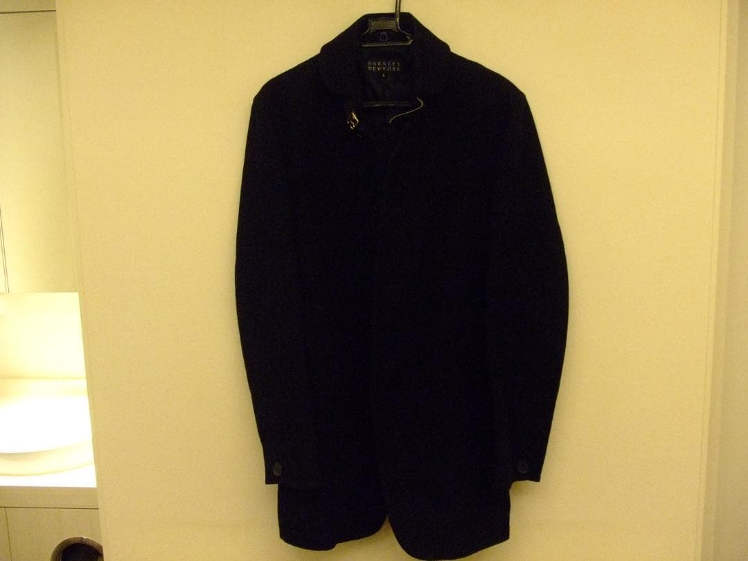 BARNEYS NEW YORK ブラック ハーフコート