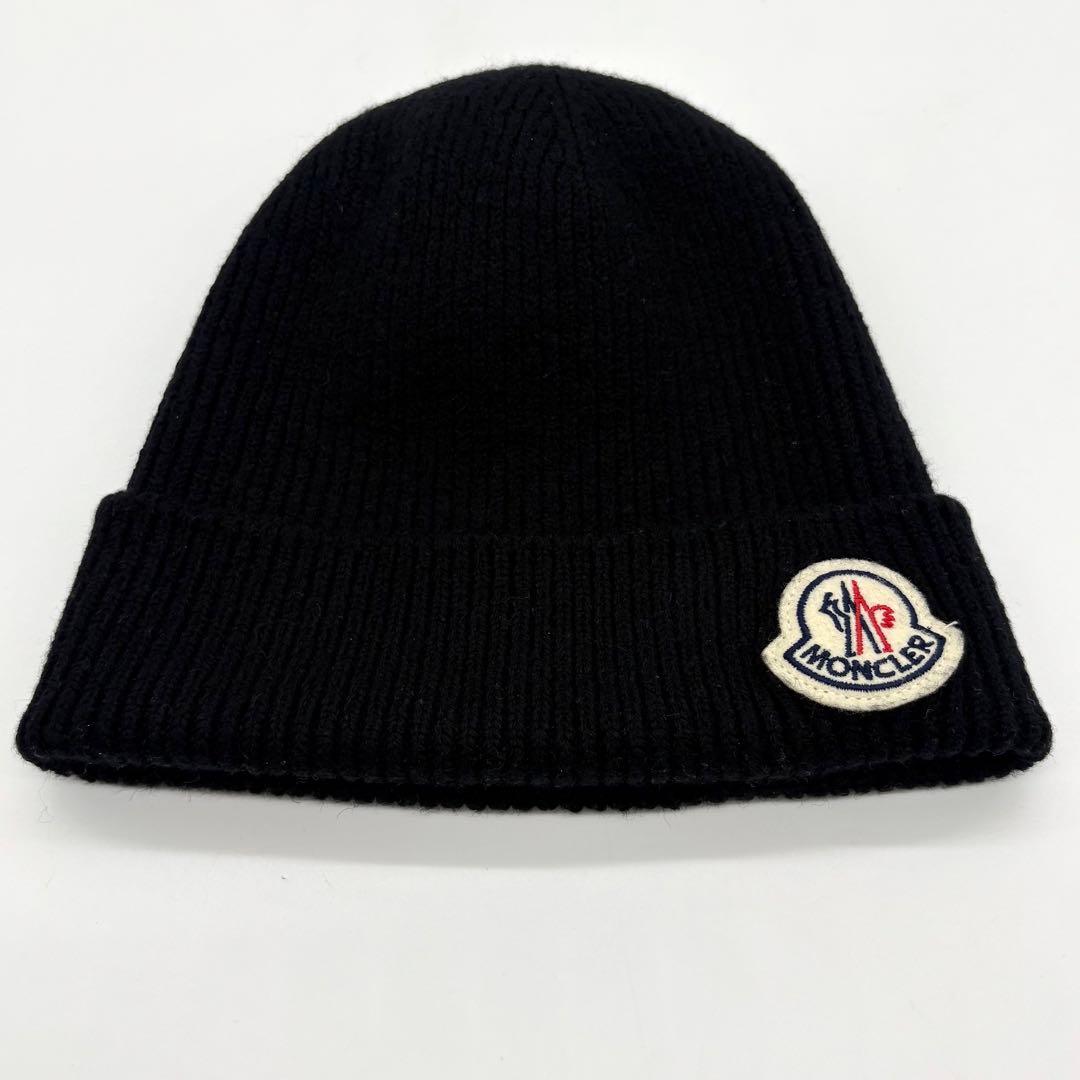 【近年モデル】 MONCLER ニット帽 マグリア ブラック ワッペン