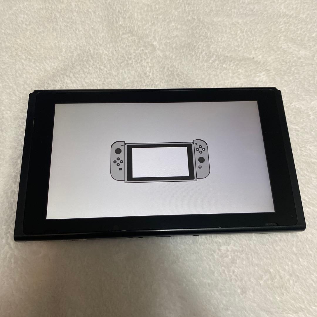 Nintendo Switch 本体 付属品付き Joy-Con無し