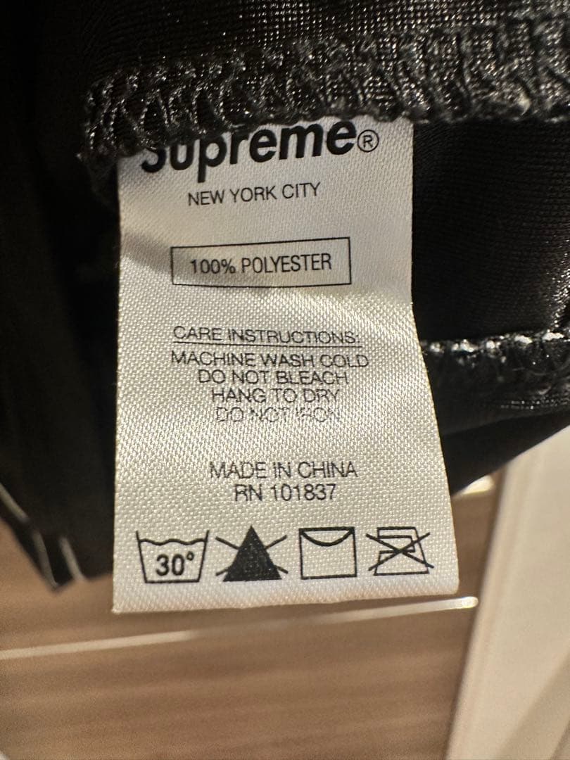 S*M様 Supreme 半袖シャツ Mサイズ 黒 20番 (着用回数1回)