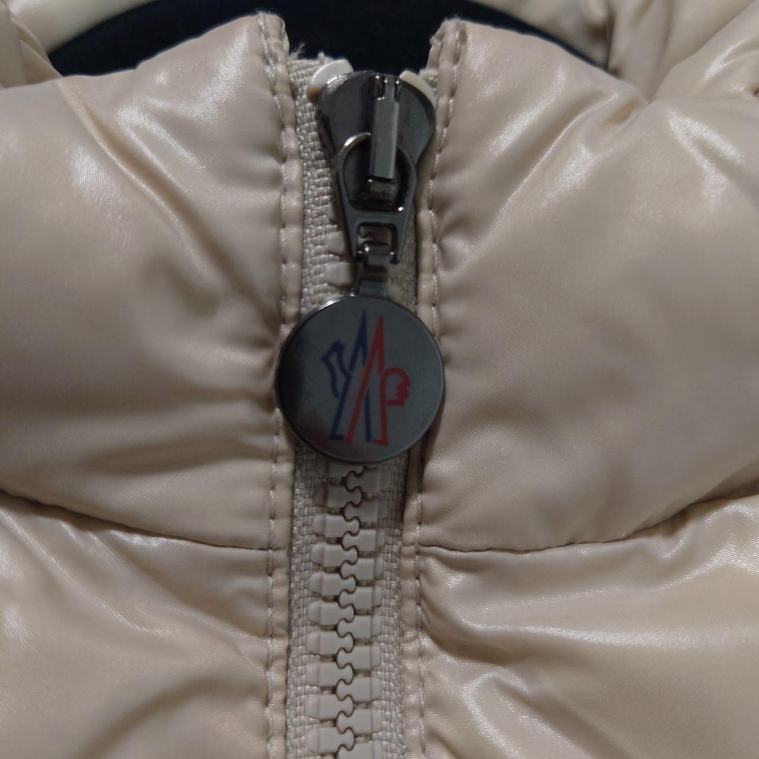 ももちゃん　お値下げしました　モンクレール　ダウンベスト