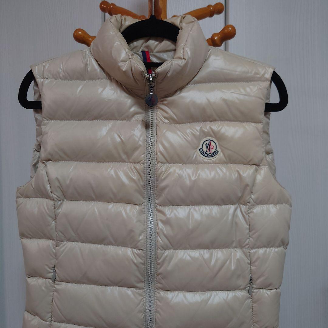 ももちゃん　お値下げしました　モンクレール　ダウンベスト
