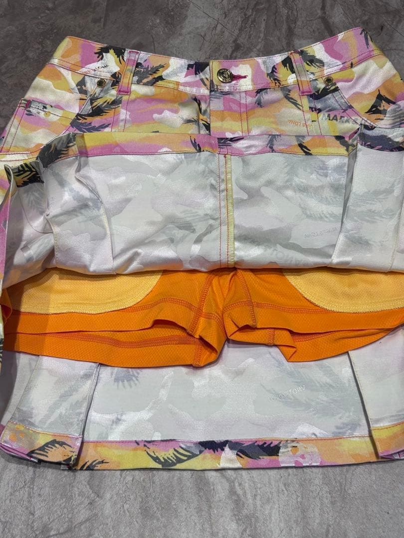 新品未使用品 マークアンドロナ ハワイ限定 インナー付きスカート