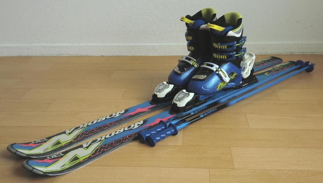 ■■送料無料■ノルディカ＋Hart■子供用スキーセット■130/23■WAX■■