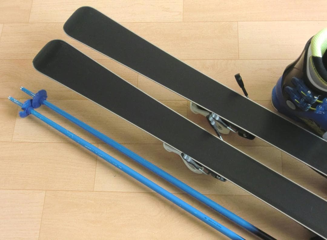 ■■送料無料■ノルディカ＋Hart■子供用スキーセット■130/23■WAX■■