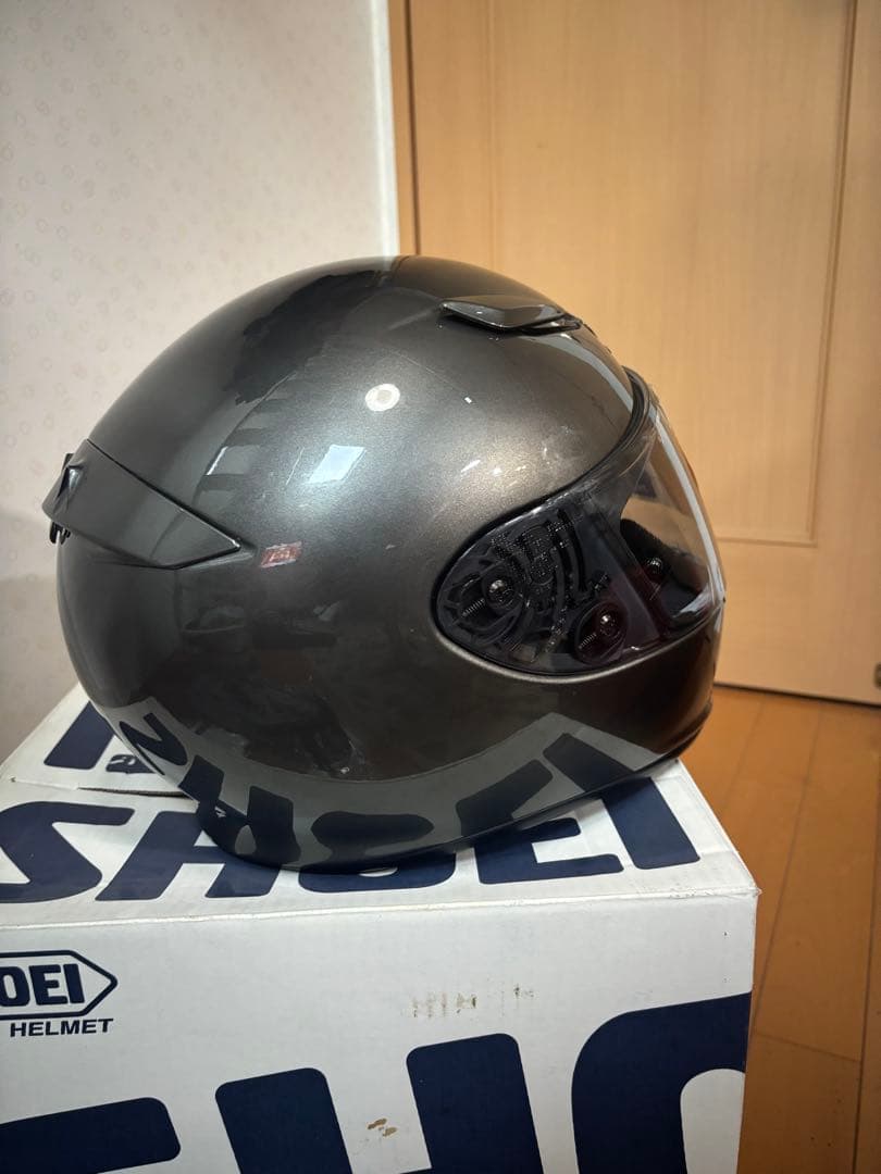 k*i様 新古品SHOEI Z-6 フルフェイスヘルメット XL 限定カラー