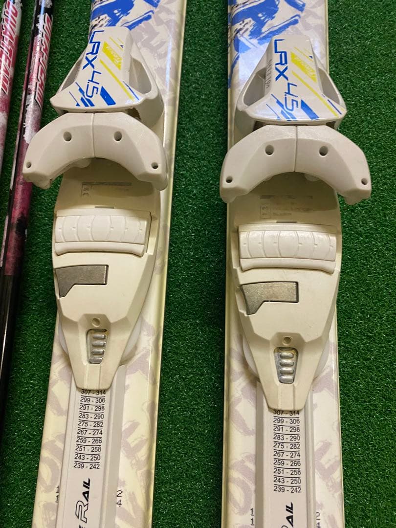 スキー板＋ビンディング＋ストック