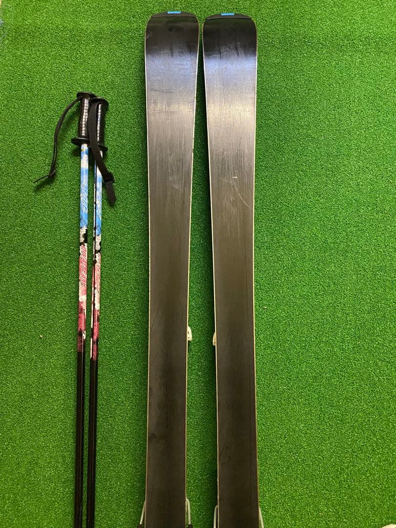 スキー板＋ビンディング＋ストック