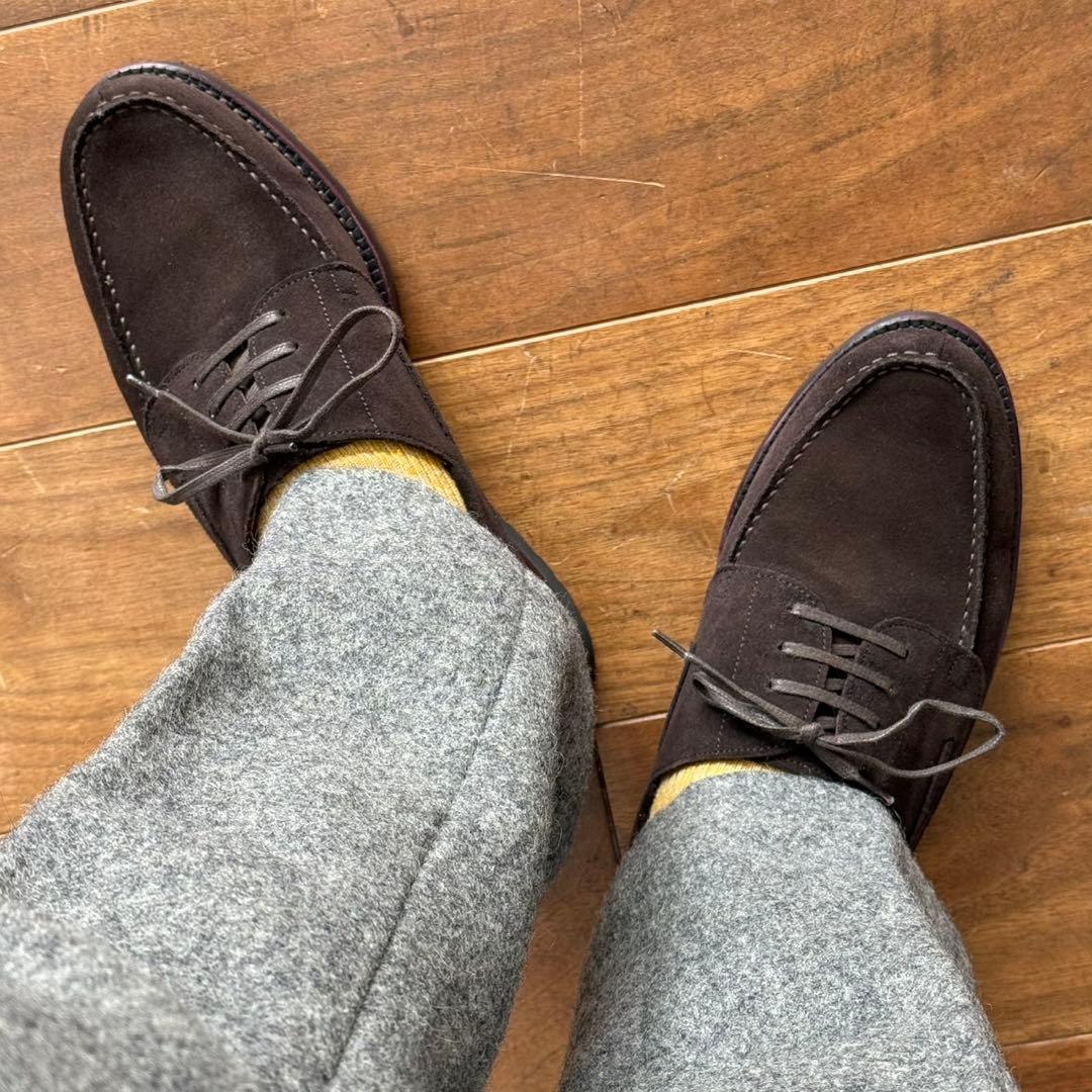 1度使用の極美品【Jalan Sriwijaya】4アイレット　スエードモカシン