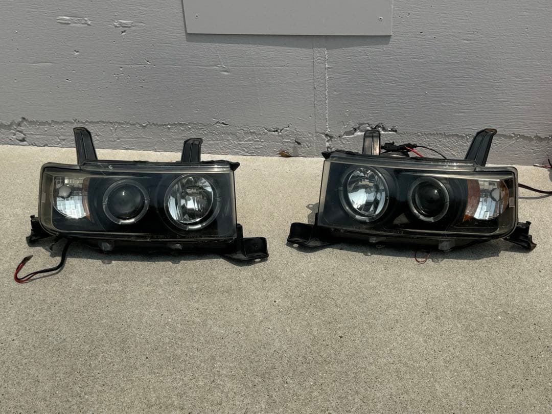 クリスタルアイ NCP bB ヘッドライト レンズ