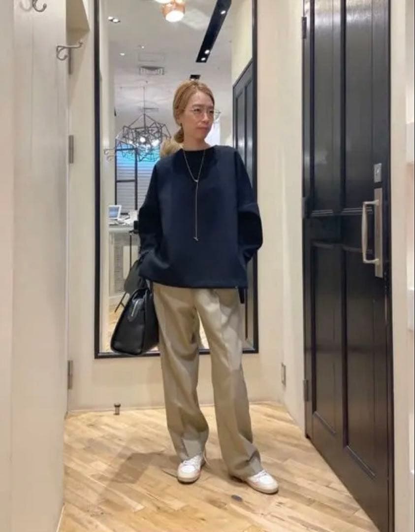 chiebooさま　★美品★Whim Gazette ダンボールプルオーバー