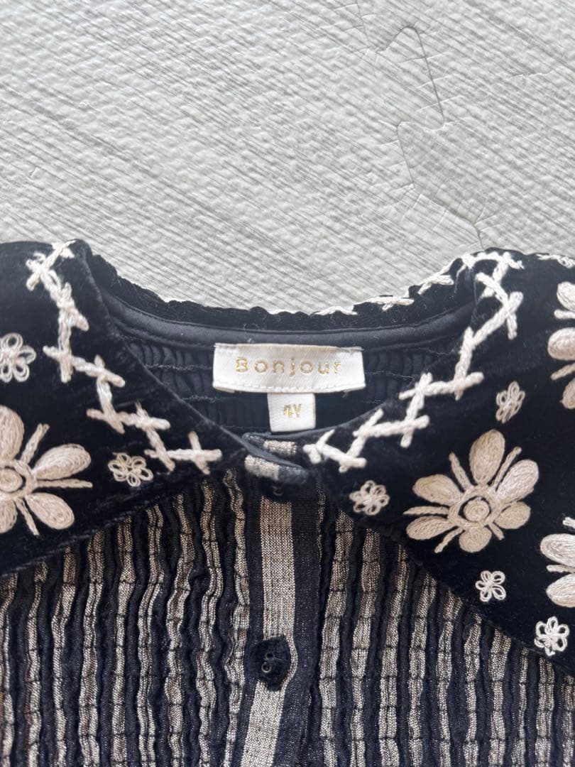 Bonjour diary ワンピース 4y