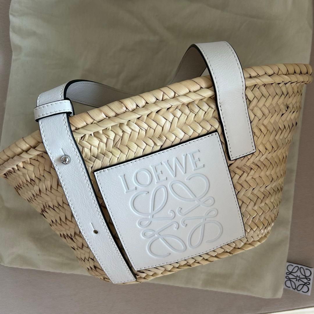 【m出品】LOEWE かごバッグ ホワイト　スモール