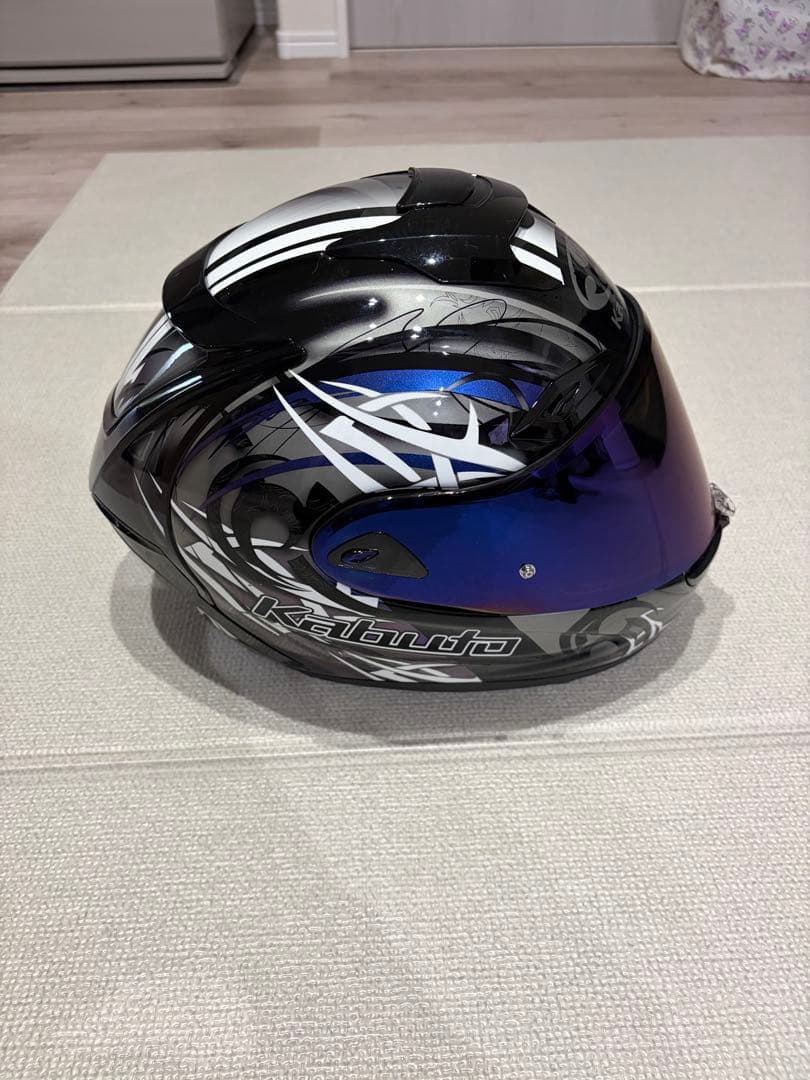 【極美品】Kabuto F-17 ネビュラ