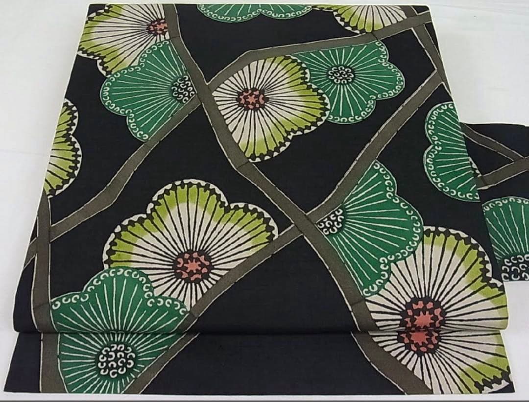 ☆★ リユース 名古屋帯 墨黒 紬地 グリーン系 梅の型染め ★☆