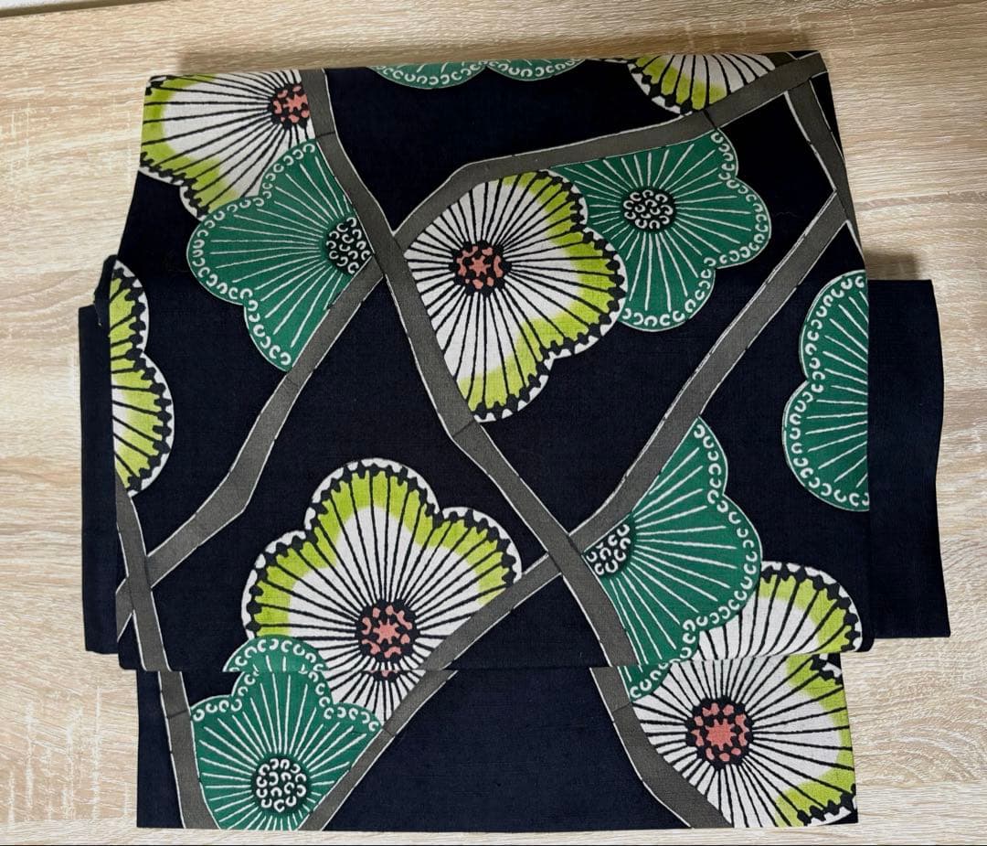 ☆★ リユース 名古屋帯 墨黒 紬地 グリーン系 梅の型染め ★☆