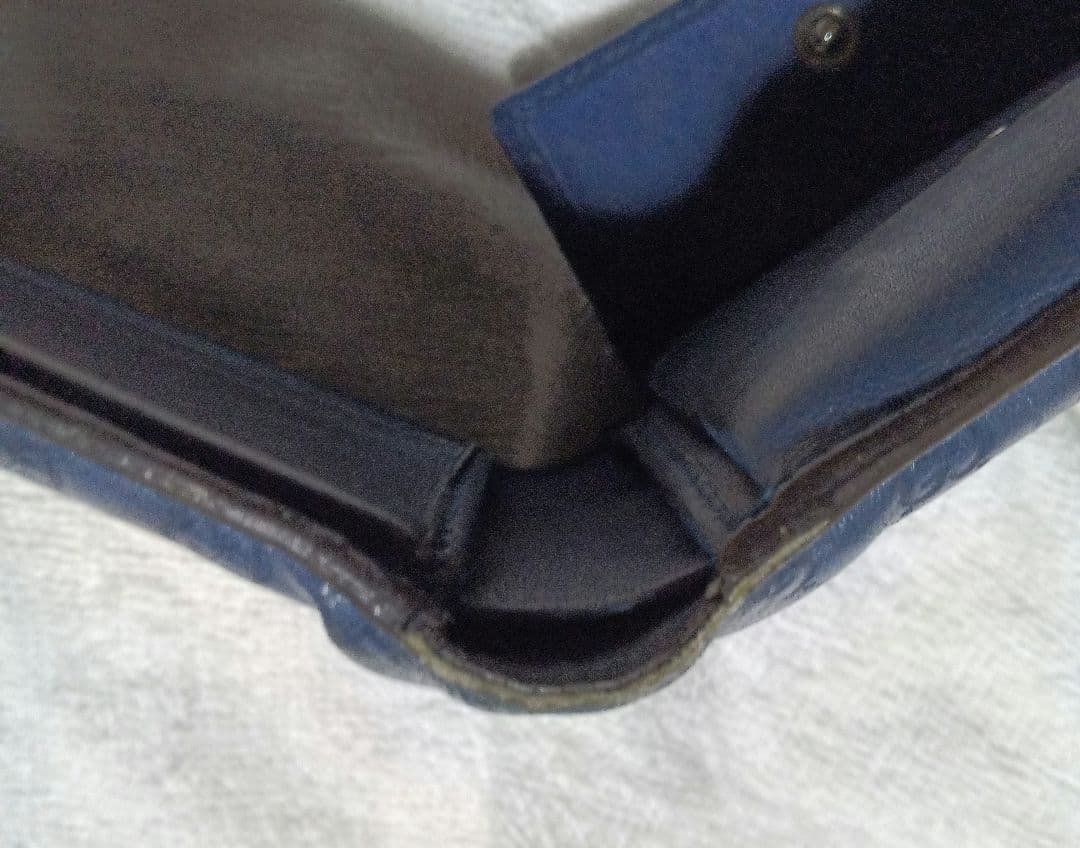 グッチ ２つ折り財布２個セット マイクロ シマ ネイビーとGGパターン