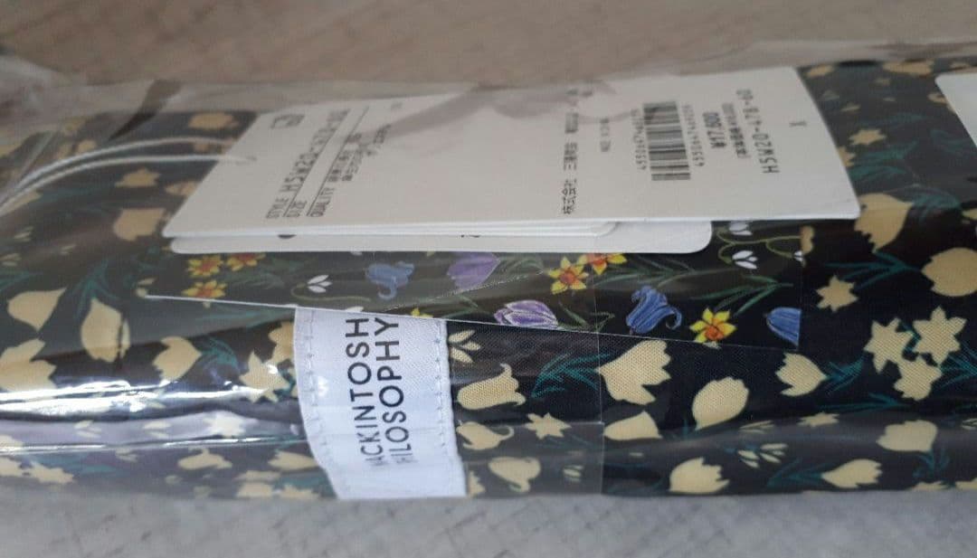 新品未使用　折り畳み傘　マッキントッシュフィロソフィー　バンブー　花柄　晴雨兼用