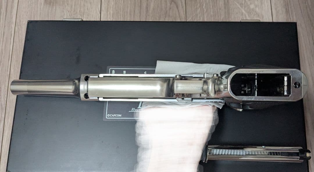 デザートイーグル.50AE 10inバレル〈レオンカスタム〉