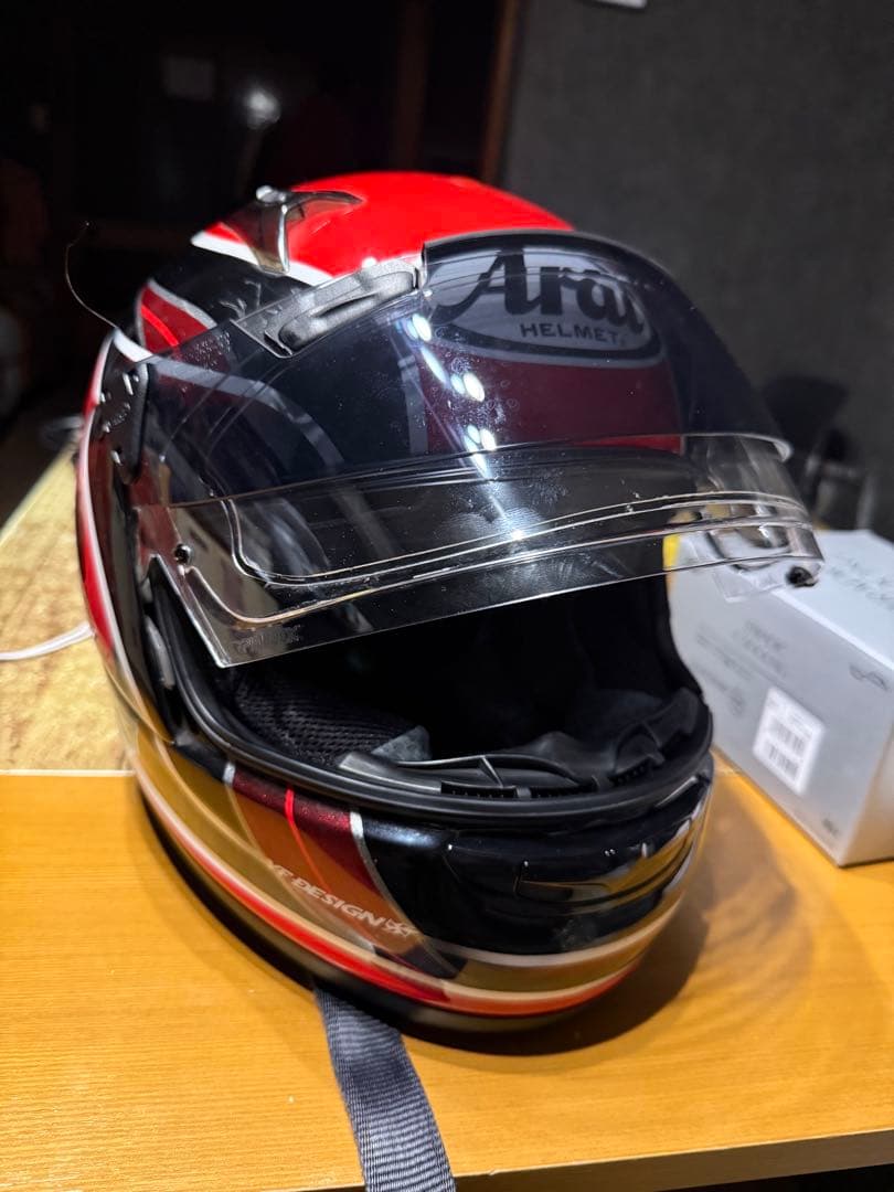 Arai アライ ASTRO-IQ Mamola2 アストロ-IQ Mサイズ