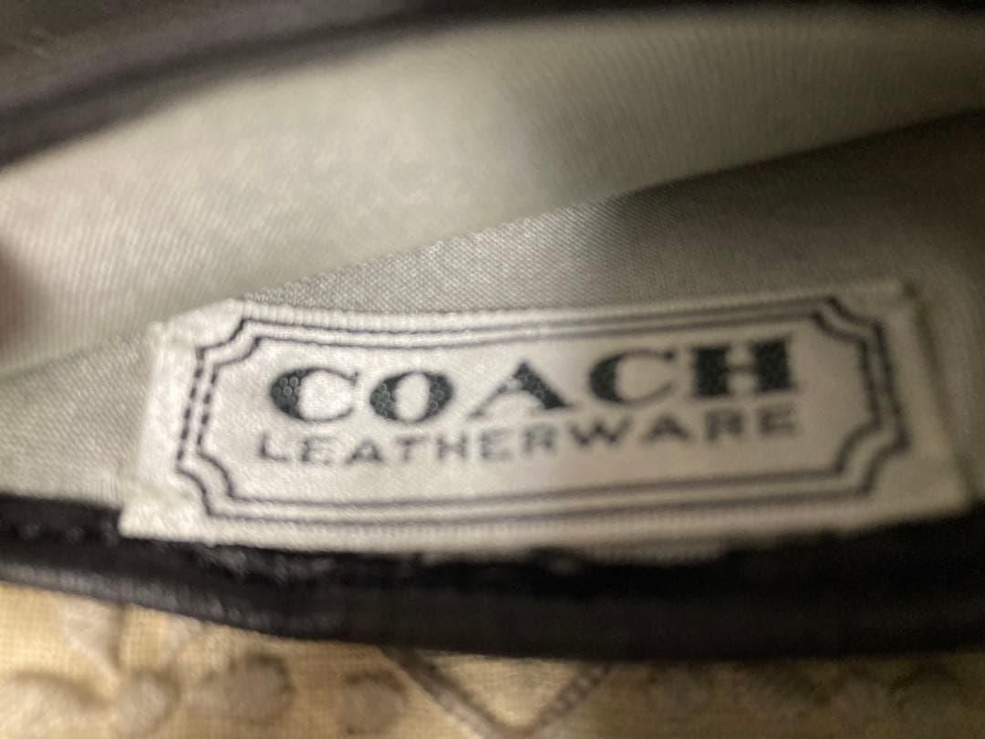 cho❗️ヴィンテージCOACH ブラック レザーシルクの裏地　ハンガリー製