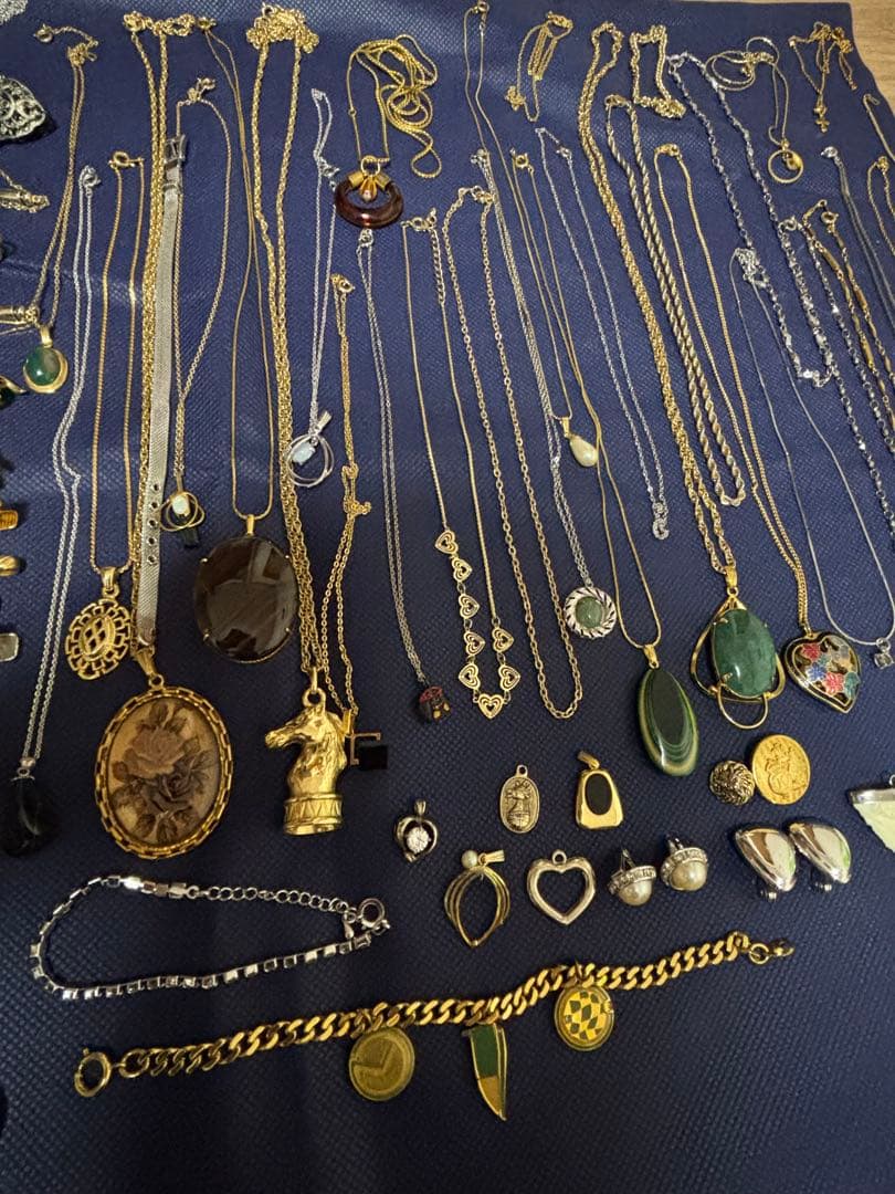 ら*そ様 遺品整理品　ビンテージアクセサリー類