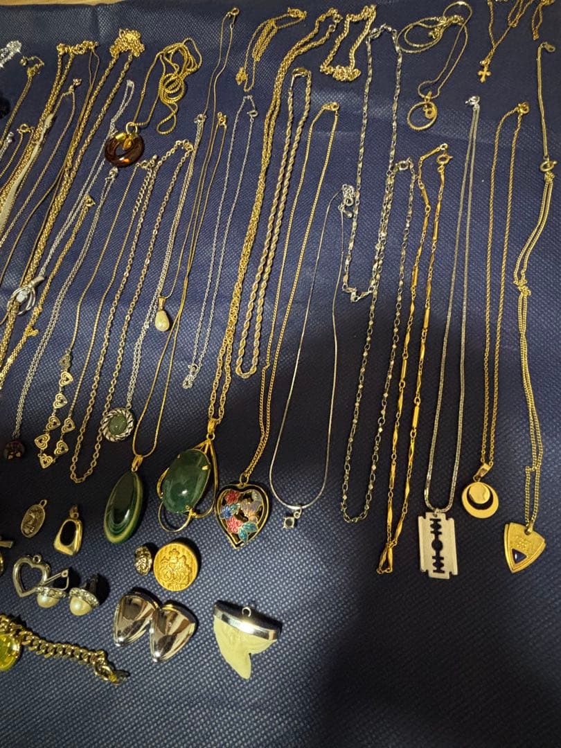 ら*そ様 遺品整理品　ビンテージアクセサリー類