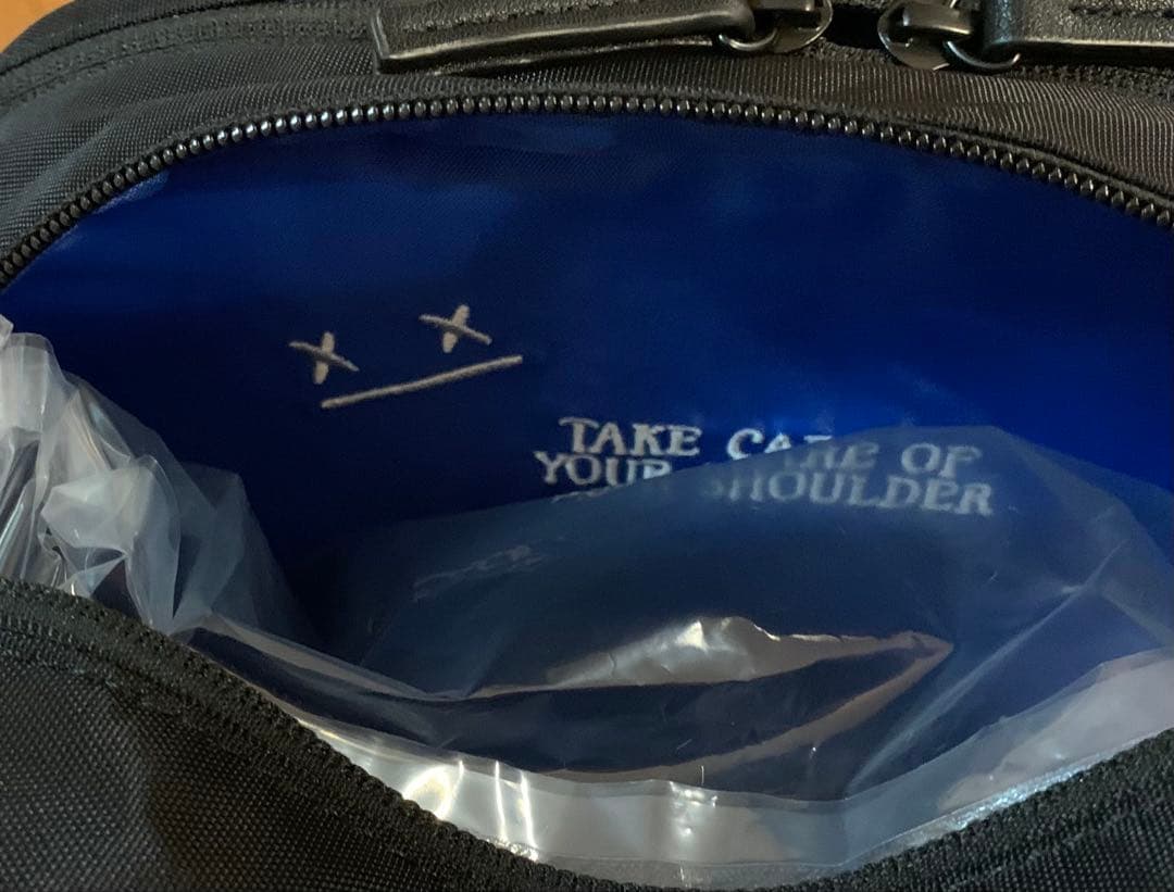 【新品未使用】グラニフgraniph ビューティフルシャドーズーム無重力リュック