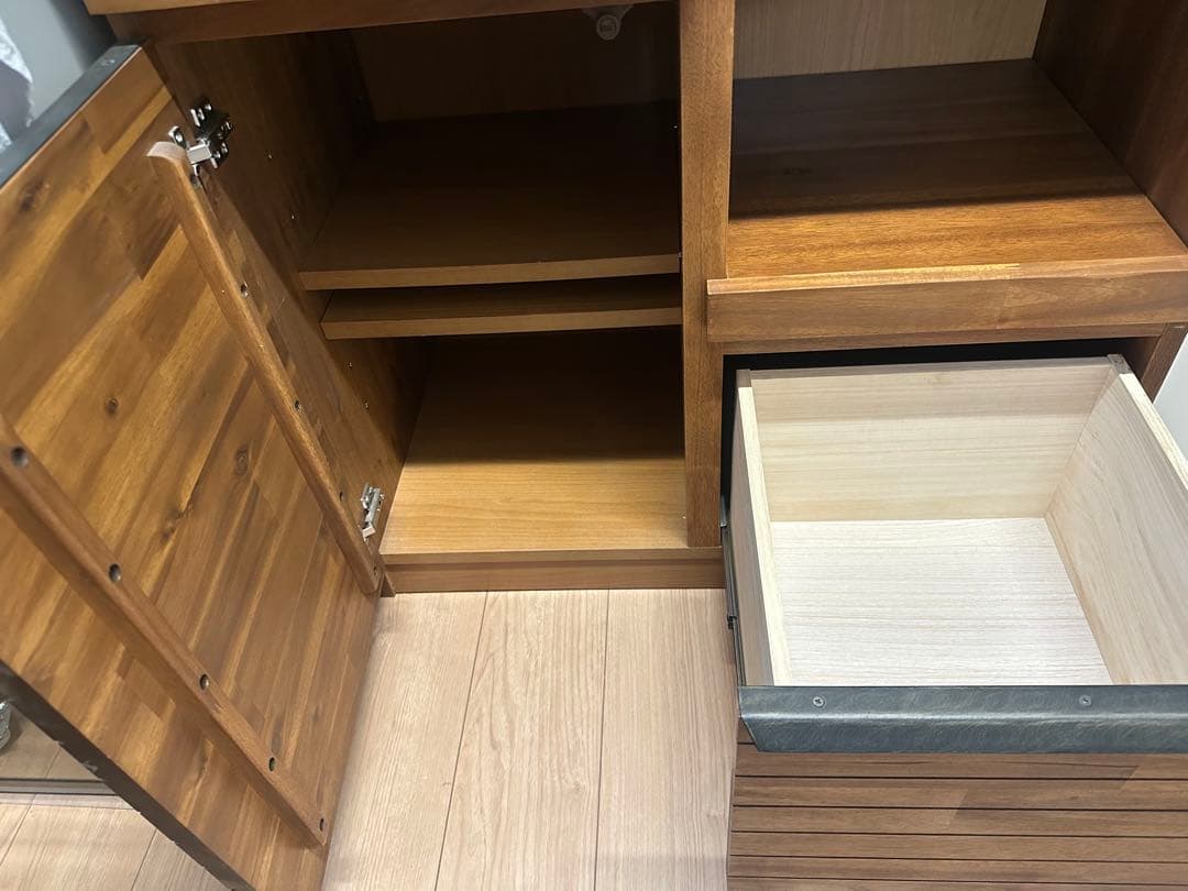 unico ウニコ【SWELLA スウェラ】キッチンカウンター ・キッチンボード