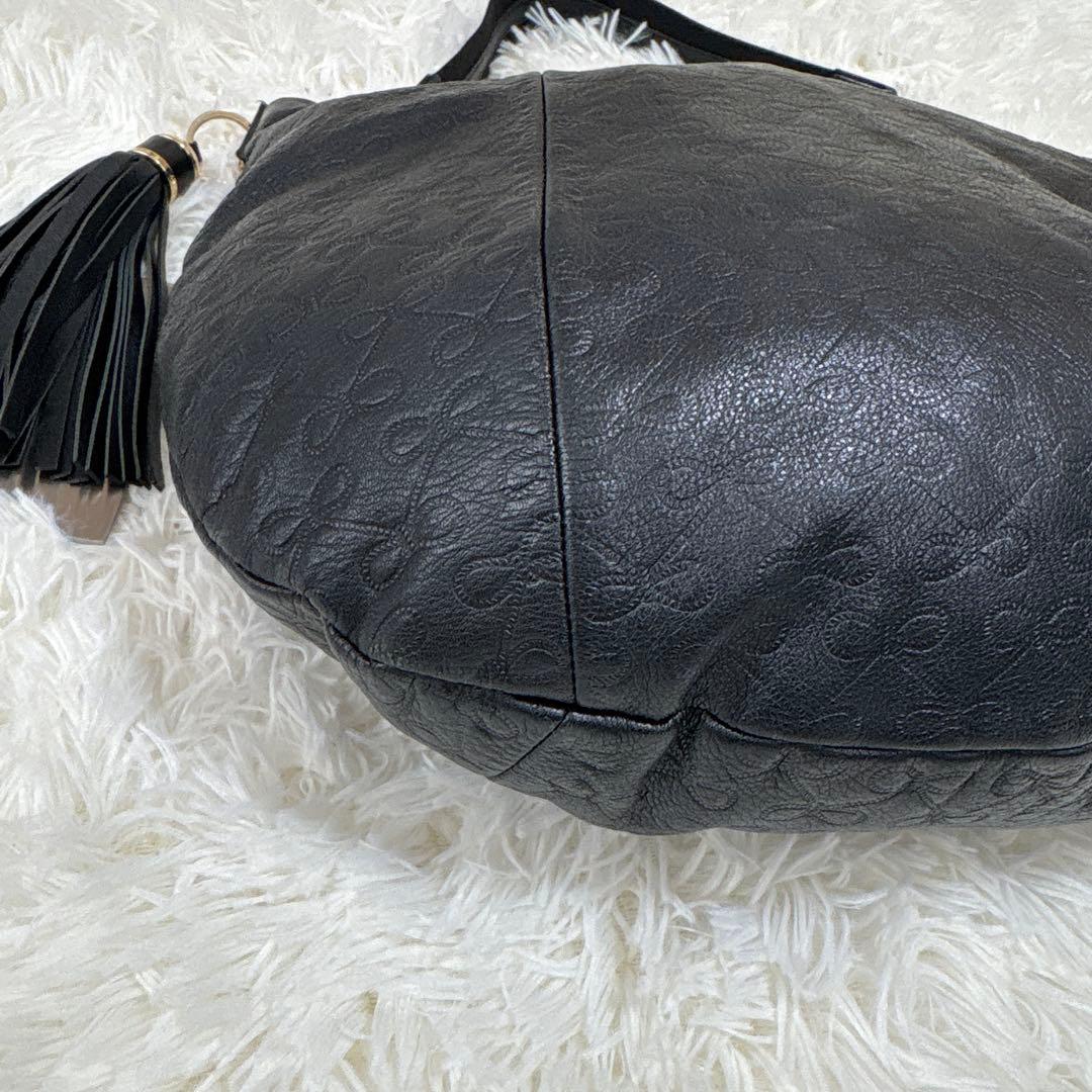 アニヤハインドマーチ ショルダーバッグ タッセル リボン　レザー