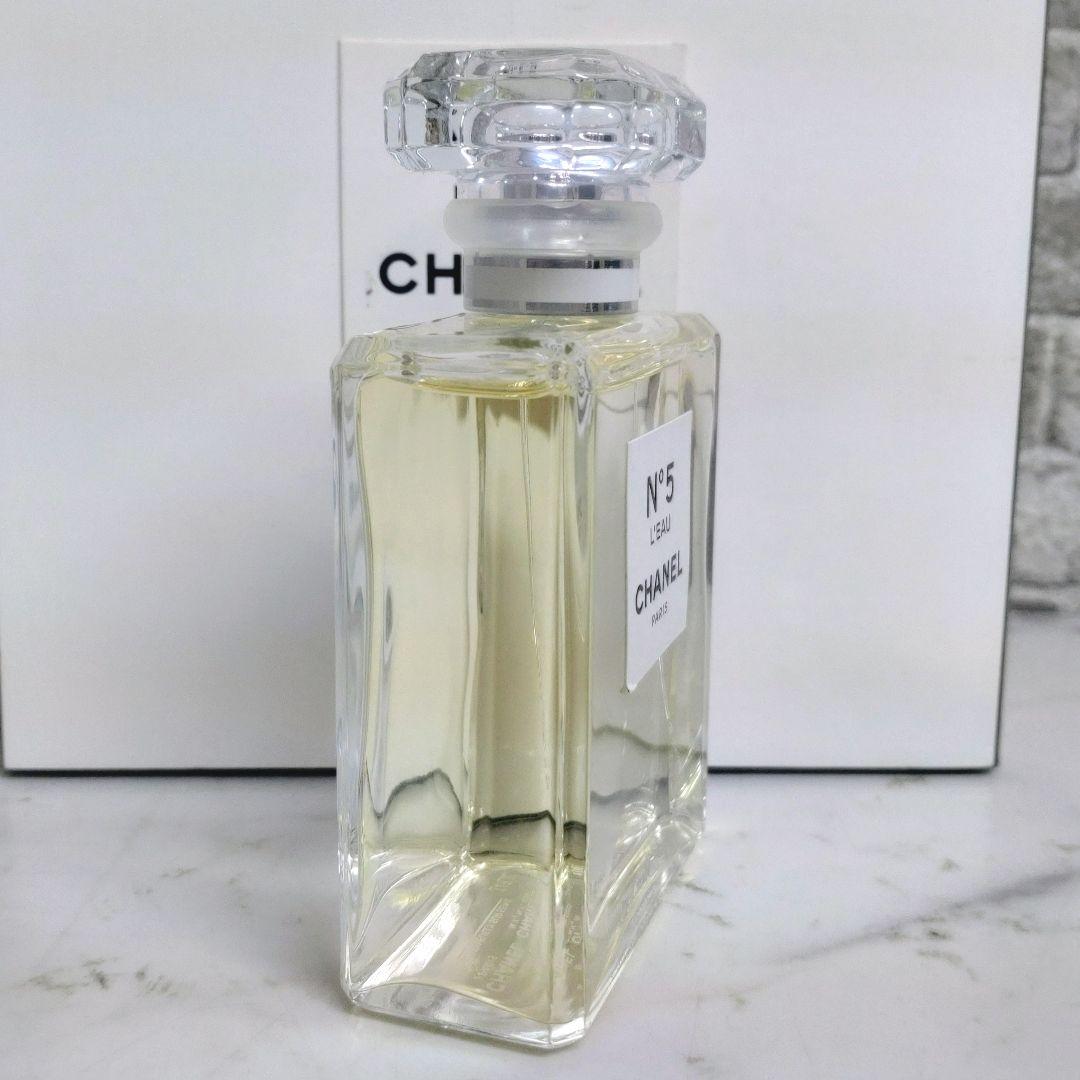 CHANEL No5 L’EAU シャネルロー オードトワレシアターコフレ限定品